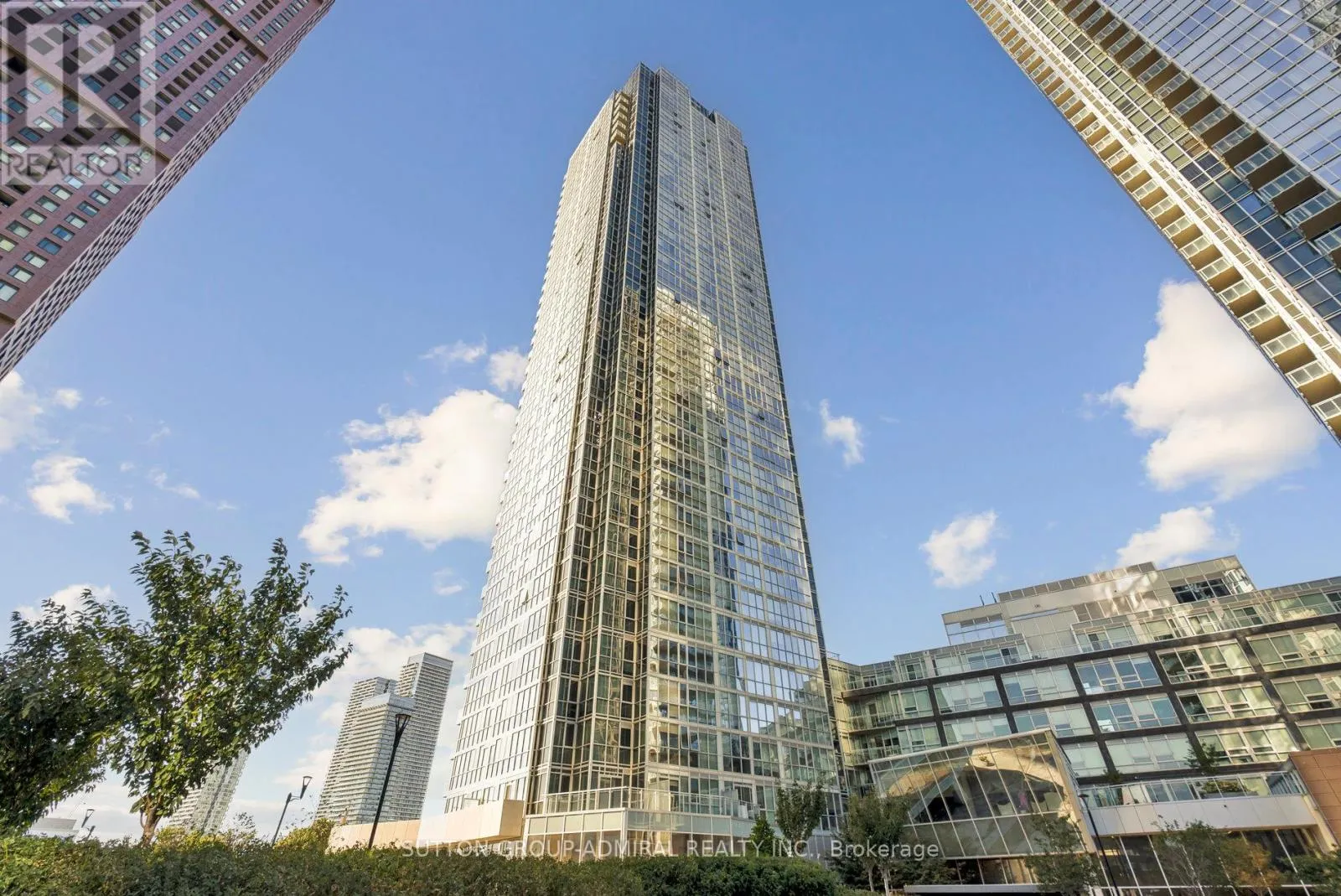 Apartment for rent: 1507 - 2916 Highway 7 Road, Vaughan, Ontario L4K 0K6