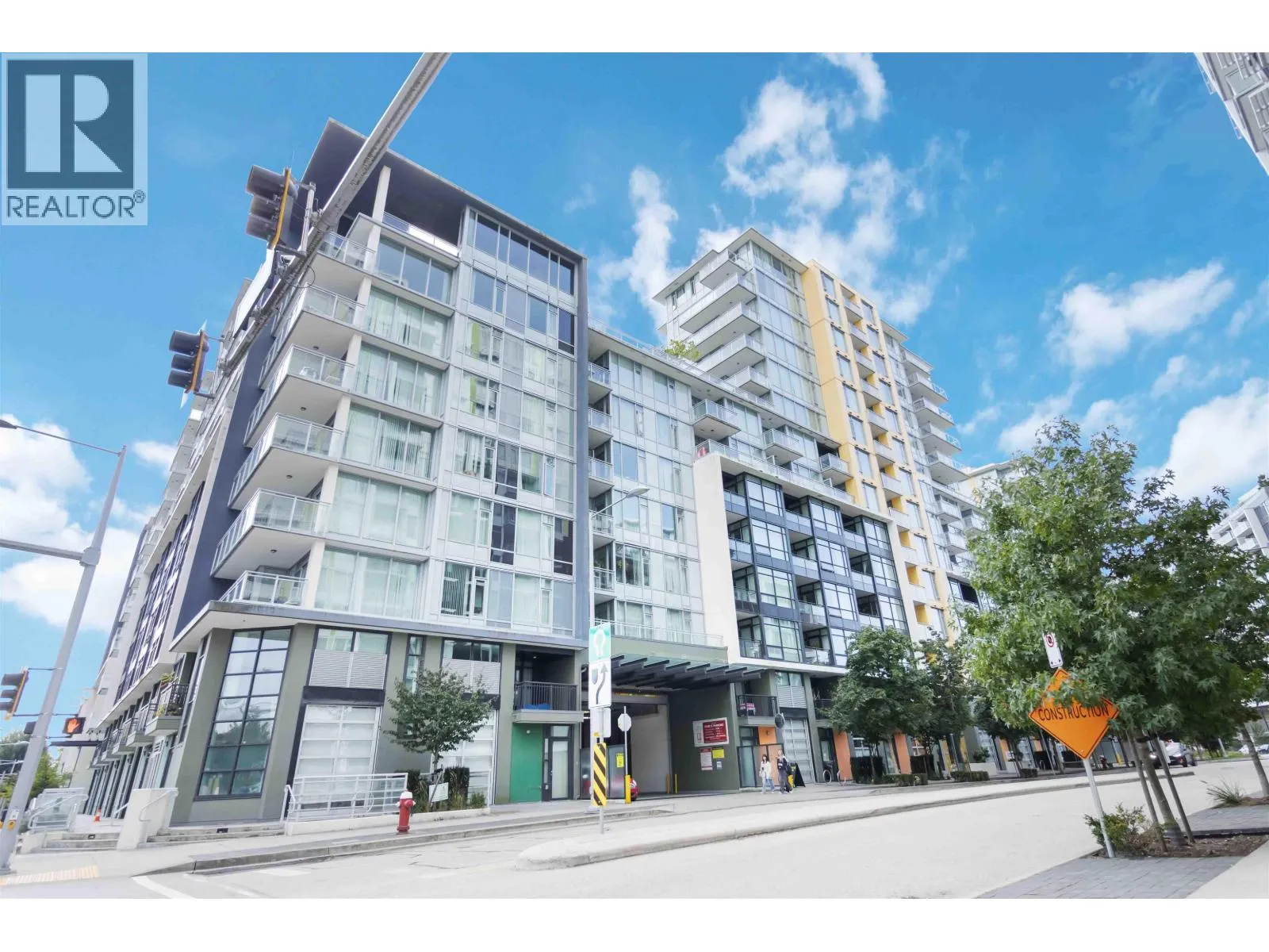 Apartment for rent: 1507 8688 Hazelbridge Way, Richmond, British Columbia V6X 0R6