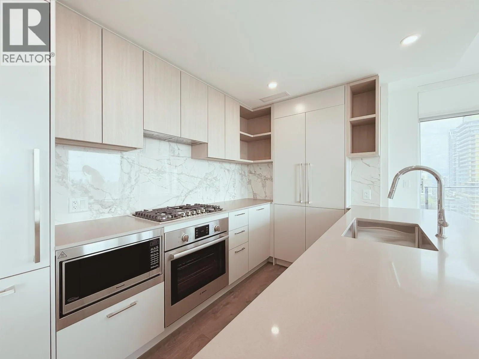 Apartment for rent: 1509 6468 Willingdon Avenue, Burnaby, British Columbia V5H 2J6