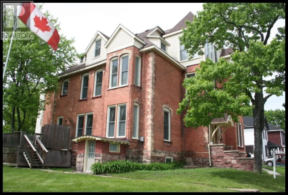 Multi-Family for rent: 151 Woodward Ave, Sault Ste. Marie, Ontario P6A 3T6