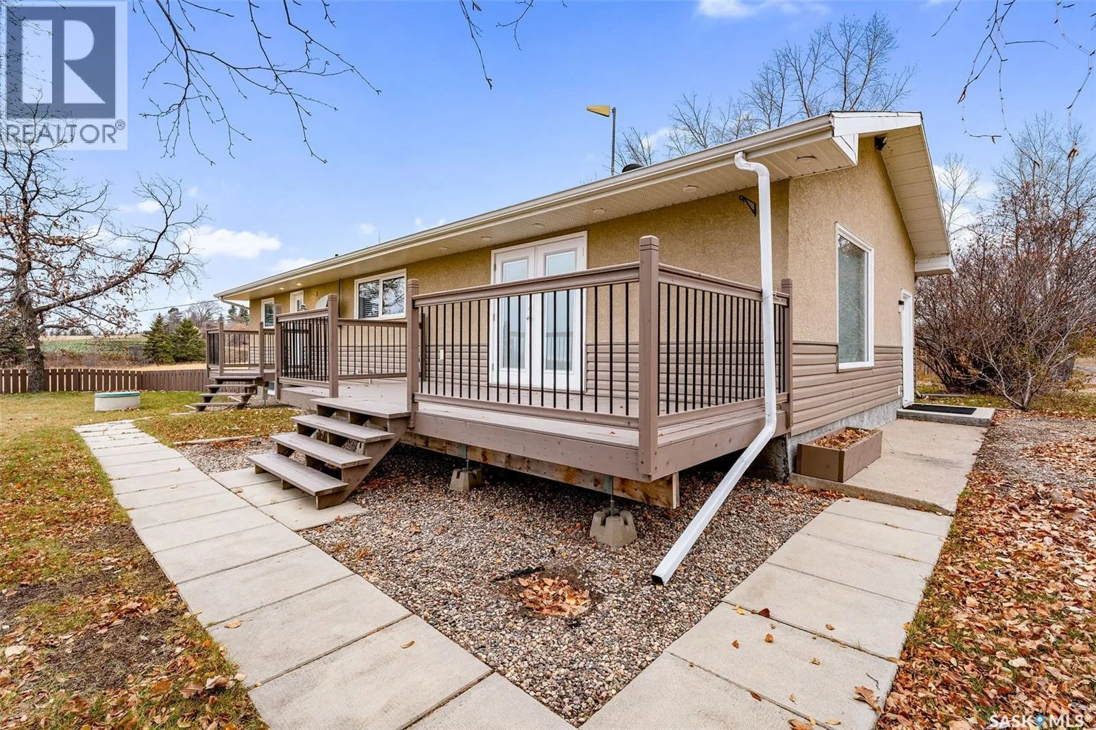 House for rent: 15108 Highway 302 East Acreage, Prince Albert Rm No. 461, Saskatchewan S6V 7H8