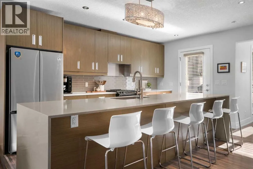 Row / Townhouse for rent: 1511 23 Avenue Sw, Calgary, Alberta T2T 0T8