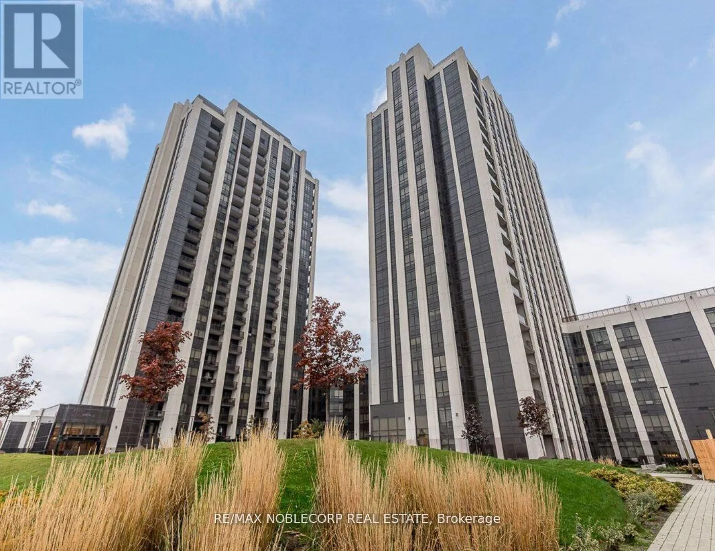 Apartment for rent: 1511 - 9085 Jane Street, Vaughan, Ontario L4L 9G7