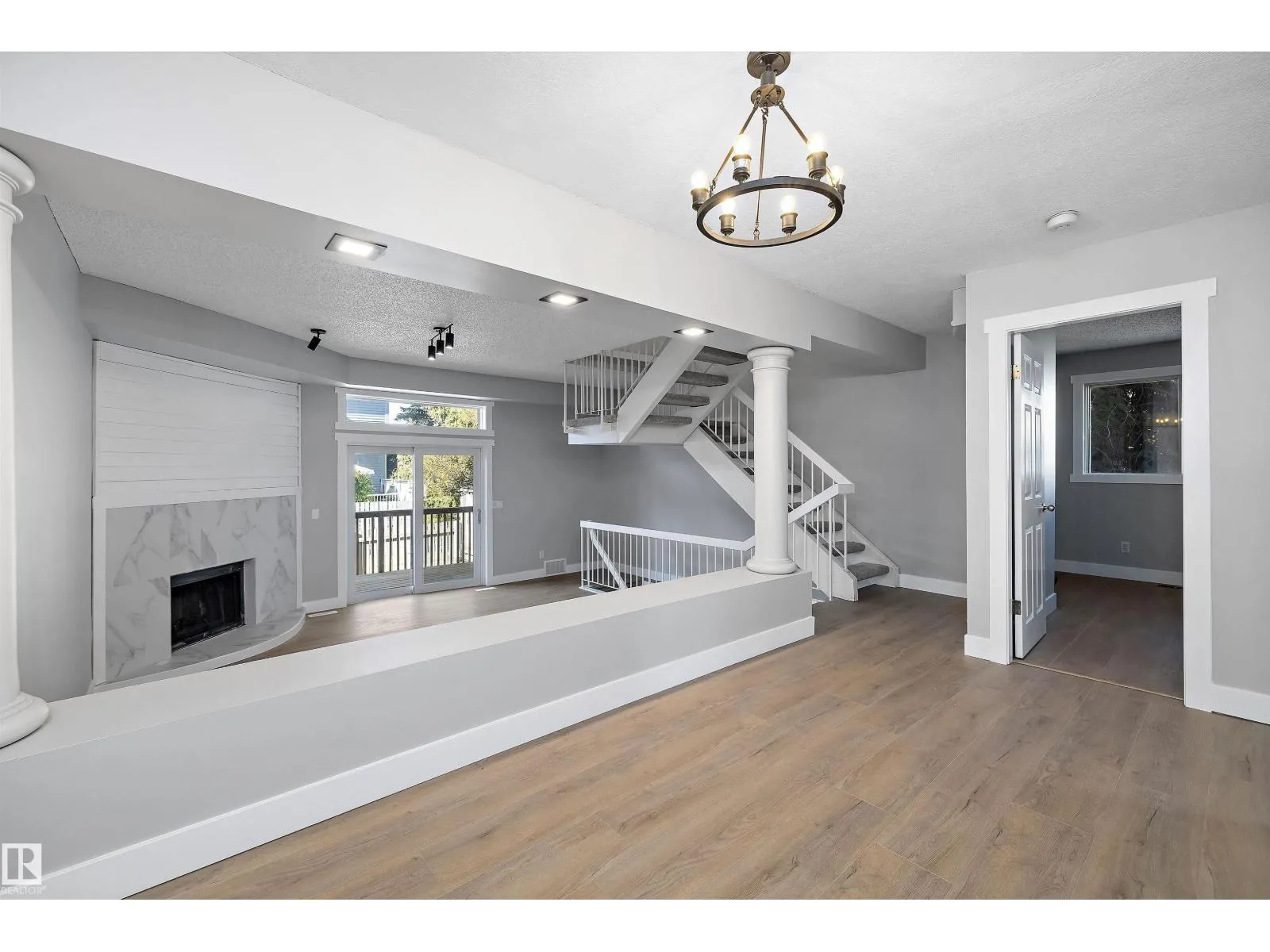 Row / Townhouse for rent: 1511 Lakeside Gr, St. Albert, Alberta T8N 3T3