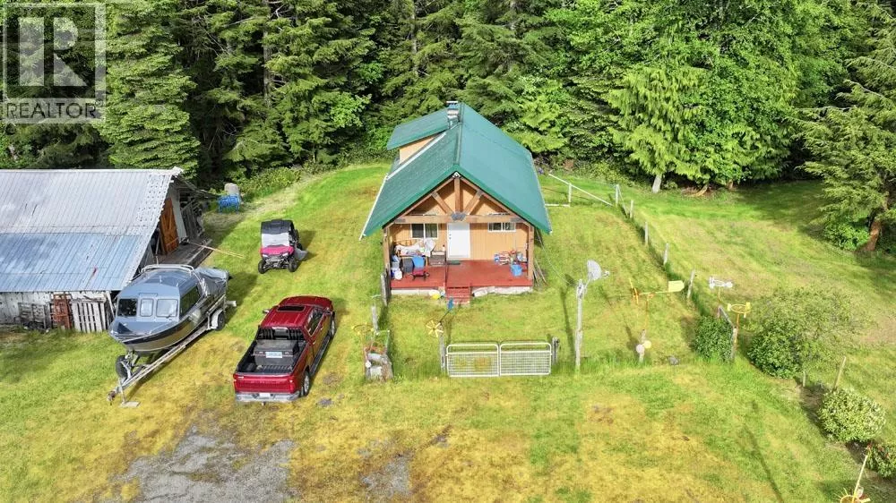 House for rent: 1514 Burgess Avenue, Masset, British Columbia V0T 1M0