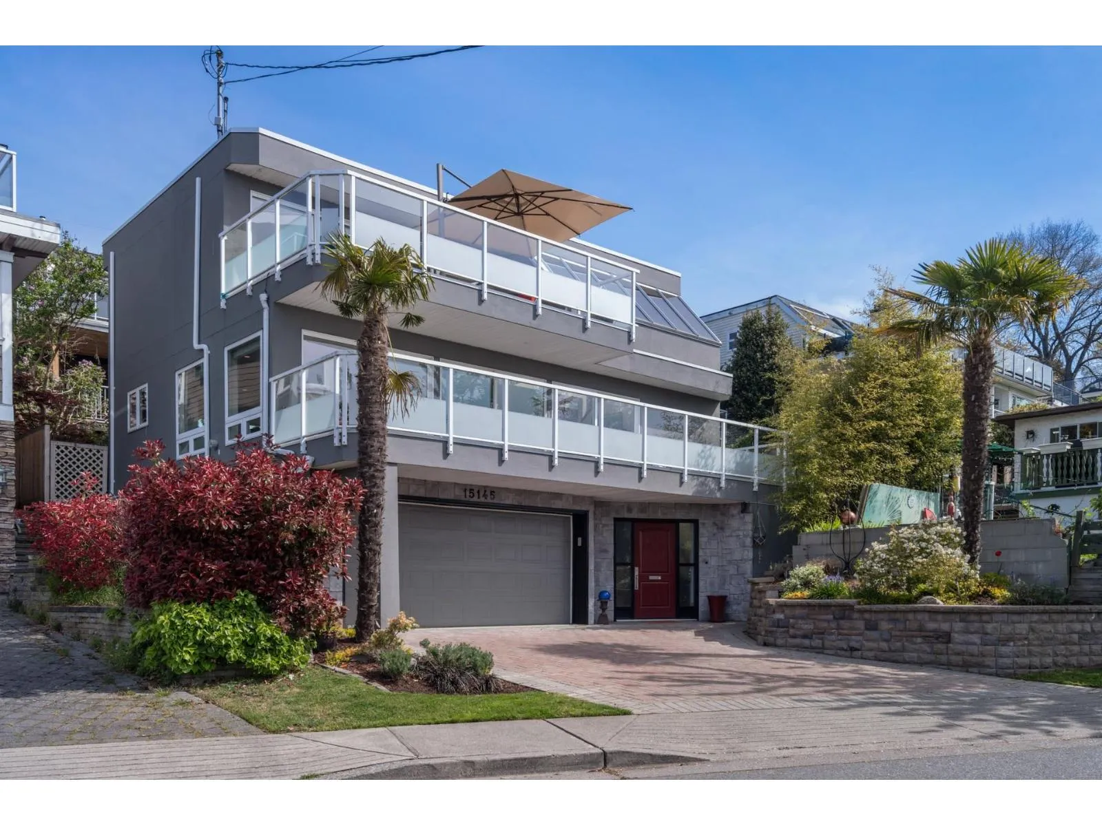 House for rent: 15145 Victoria Avenue, White Rock, British Columbia V4B 1G5