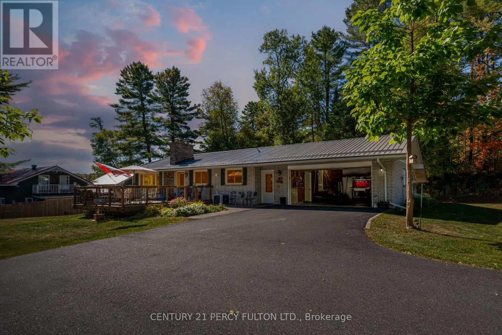 House for rent: 15166 Highway 118, Dysart et al, Ontario K0M 1S0