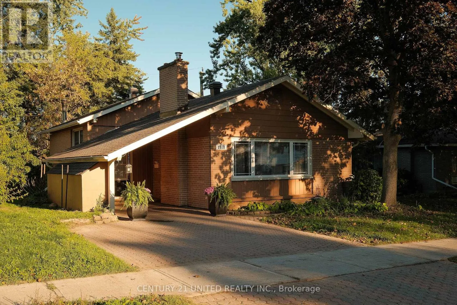 House for rent: 1518 Westbrook Drive, Peterborough, Ontario K9J 7V4