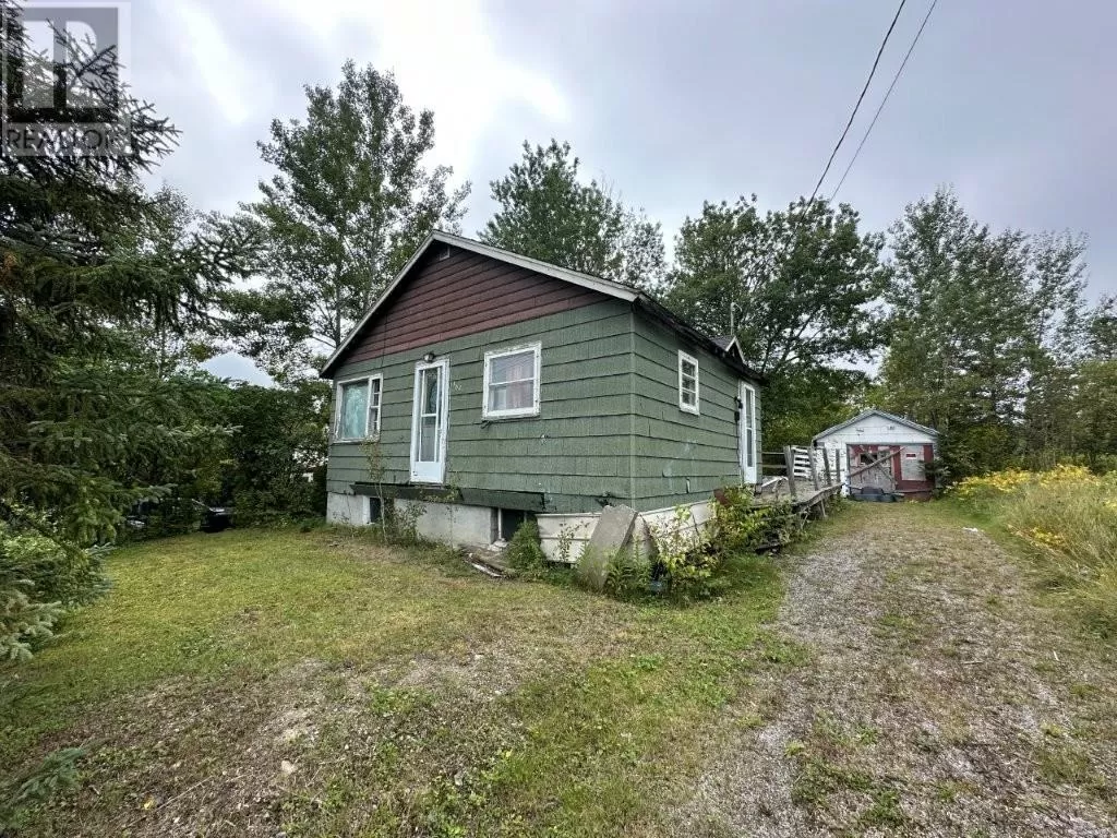 152 First Street, Nipigon, Ontario P0T 2J0