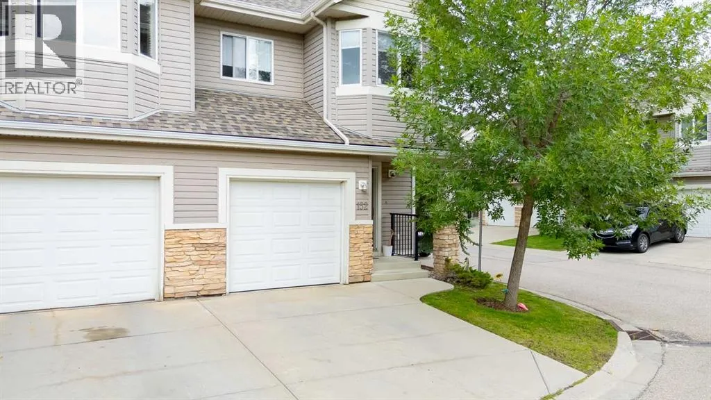 Row / Townhouse for rent: 152 Royal Oak Gardens Nw, Calgary, Alberta T3G 5S5