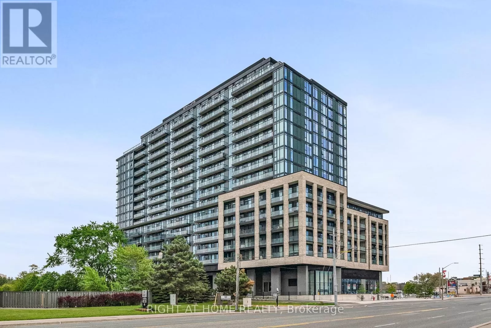 Apartment for rent: 1520 - 86 Dundas Street E, Mississauga, Ontario L5A 1W4