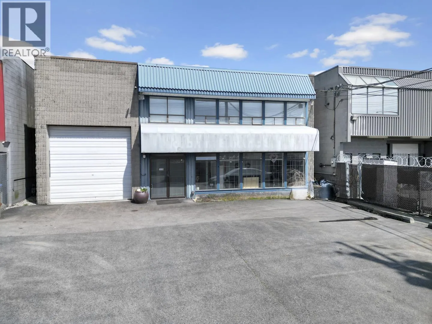 1520 Richmond Street, North Vancouver, British Columbia V7J 1B2