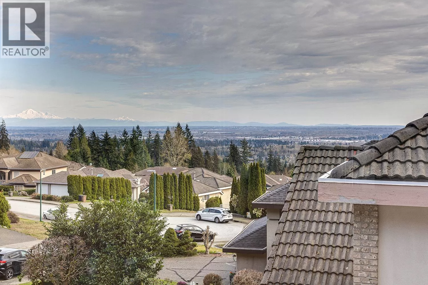 House for rent: 1522 Whitebark Place, Coquitlam, British Columbia V3E 2V8