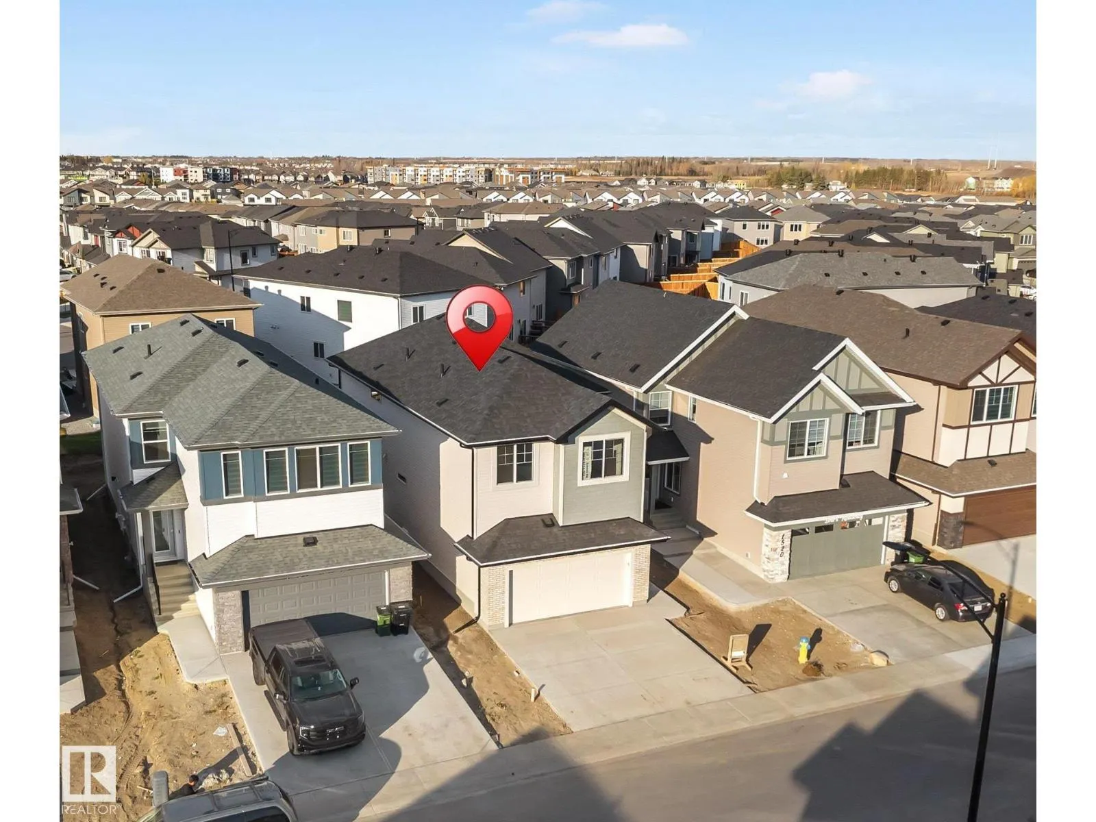 House for rent: 1524 11 Av Nw, Edmonton, Alberta T6T 2W4