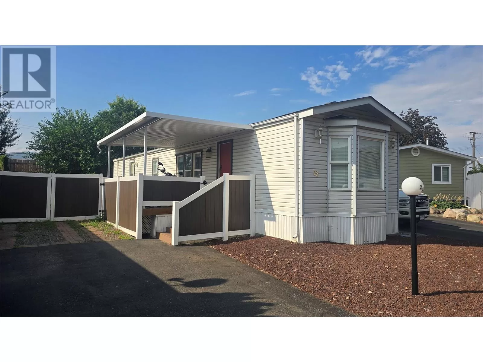 Manufactured Home for rent: 1525 Ord Road Unit# 22, Kamloops, British Columbia V2B 7V2