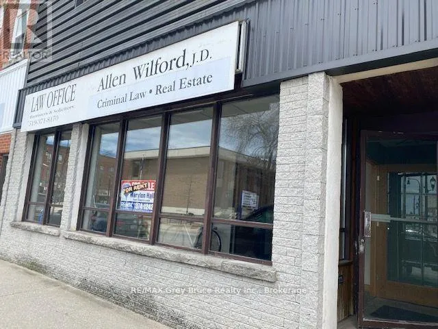 153 8th Street E, Owen Sound, Ontario N4K 2C6