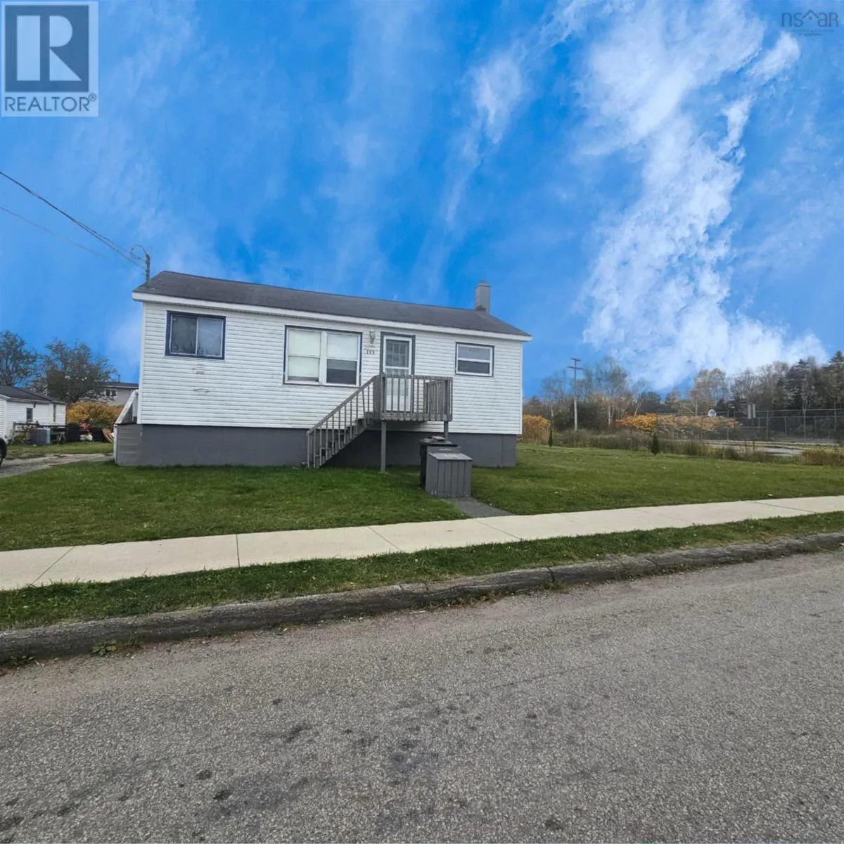 House for rent: 153 Fulton Avenue, Westmount, Nova Scotia B1R 1J8