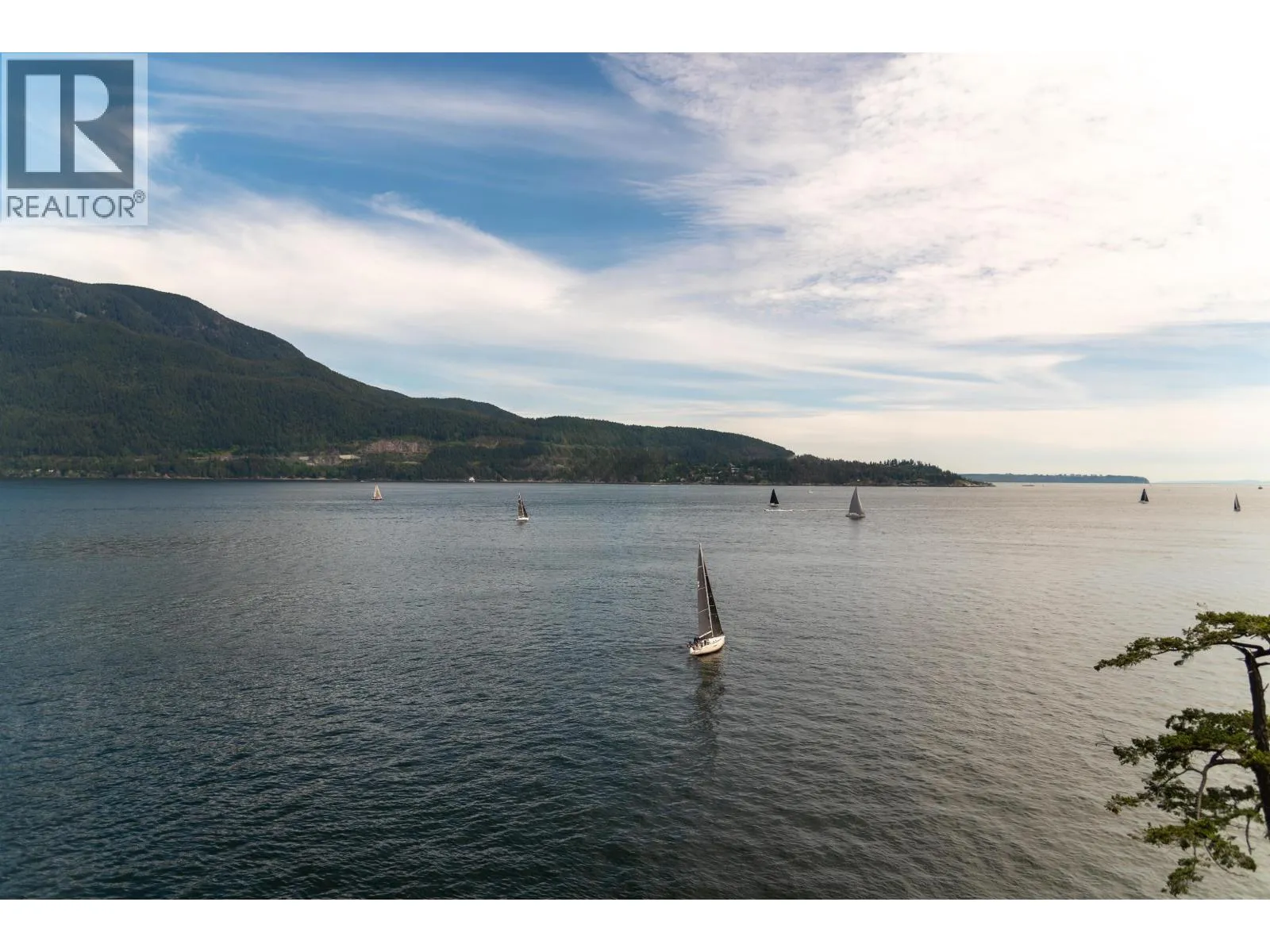 House for rent: 1531 Eagle Cliff Road, Bowen Island, British Columbia V0N 1G1