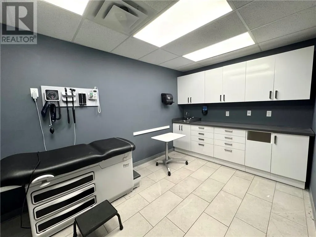 1536 Lasalle Boulevard Unit# B-5, Sudbury, Ontario P3A 1Z7