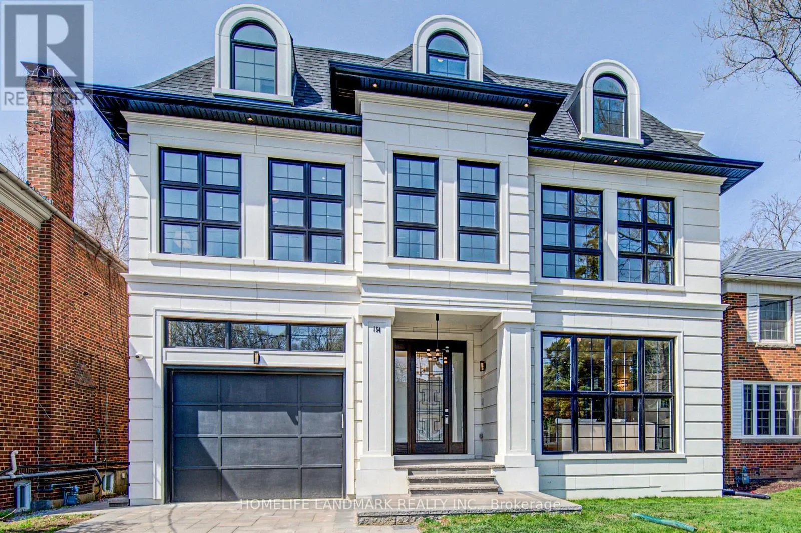 House for rent: 154 Glen Cedar Road, Toronto, Ontario M6C 3G5