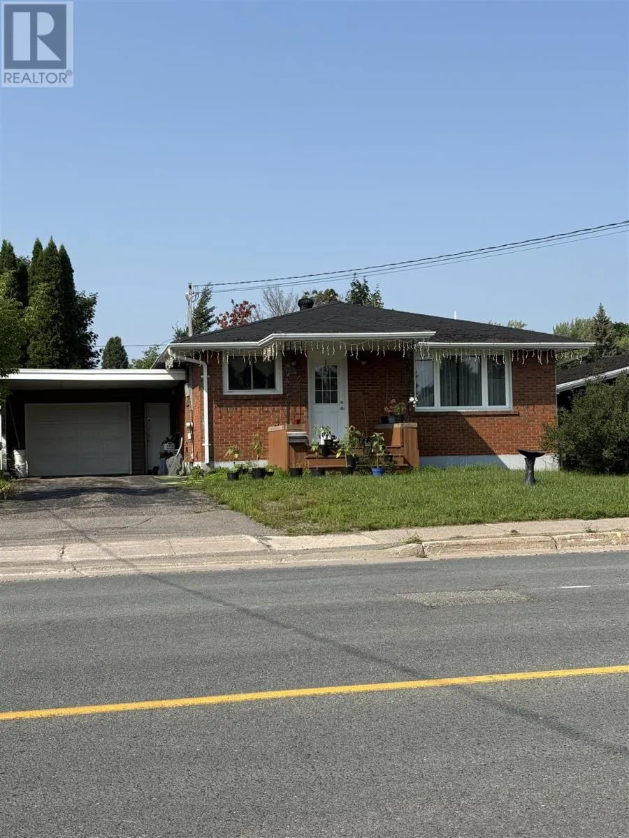 1540 Wellington St E, Sault Ste. Marie, Ontario P6A 2R4