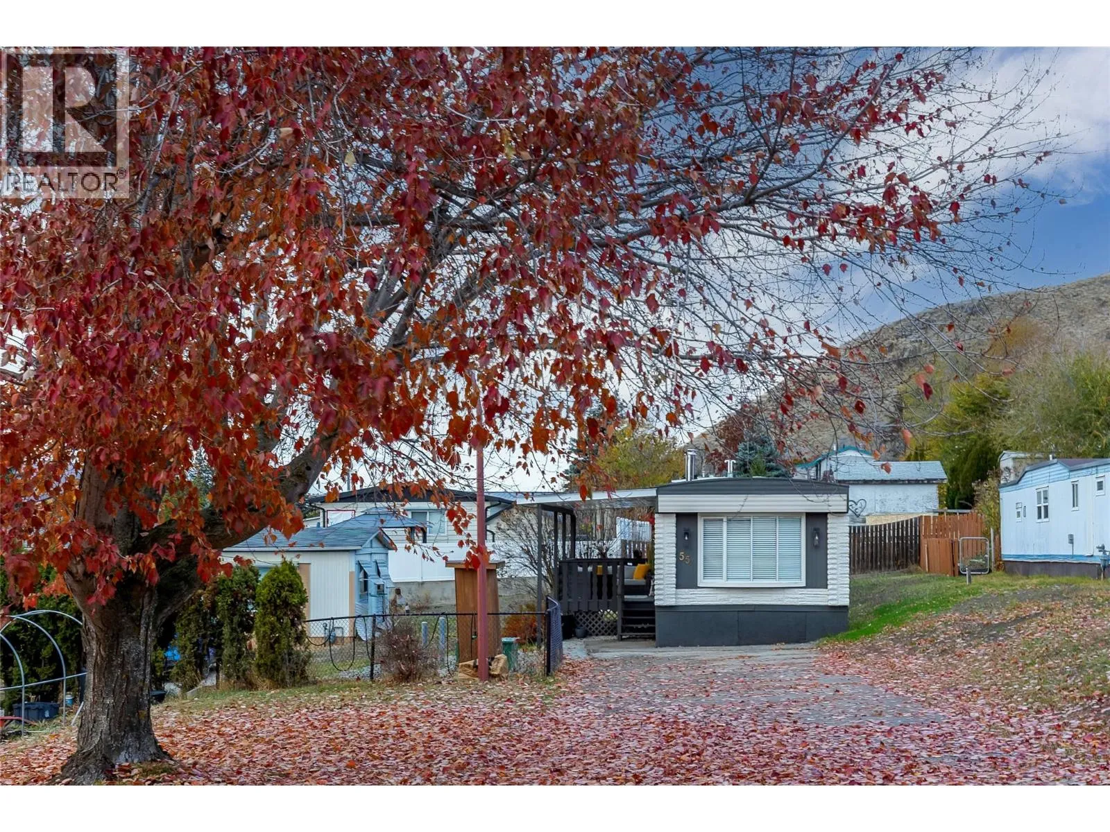 Manufactured Home for rent: 15401 Kalamalka Road Unit# 55, Coldstream, British Columbia V1B 1Z3