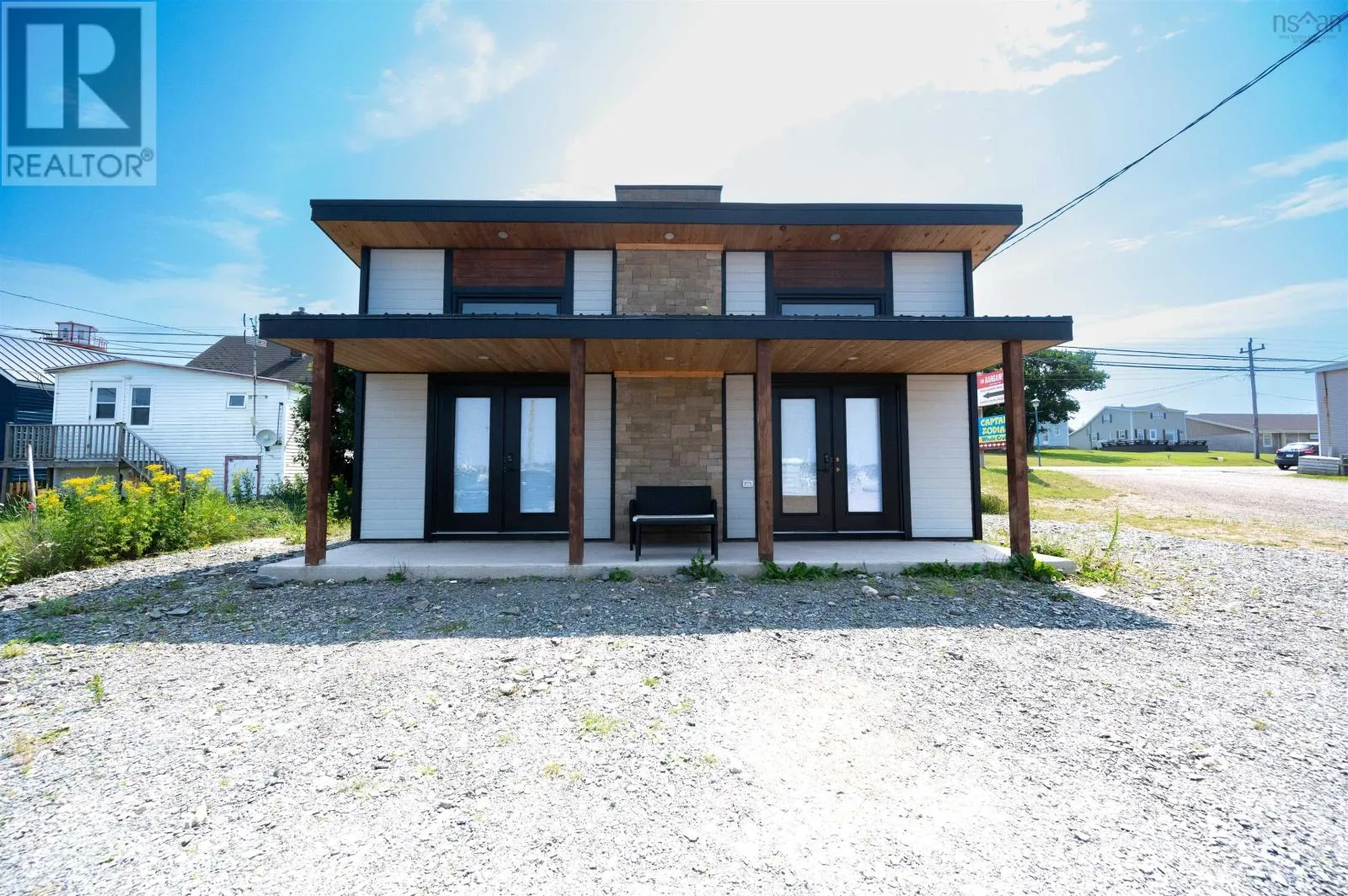 House for rent: 15409 C Cabot Trail, ChA(C)ticamp, Nova Scotia B0E 1H0