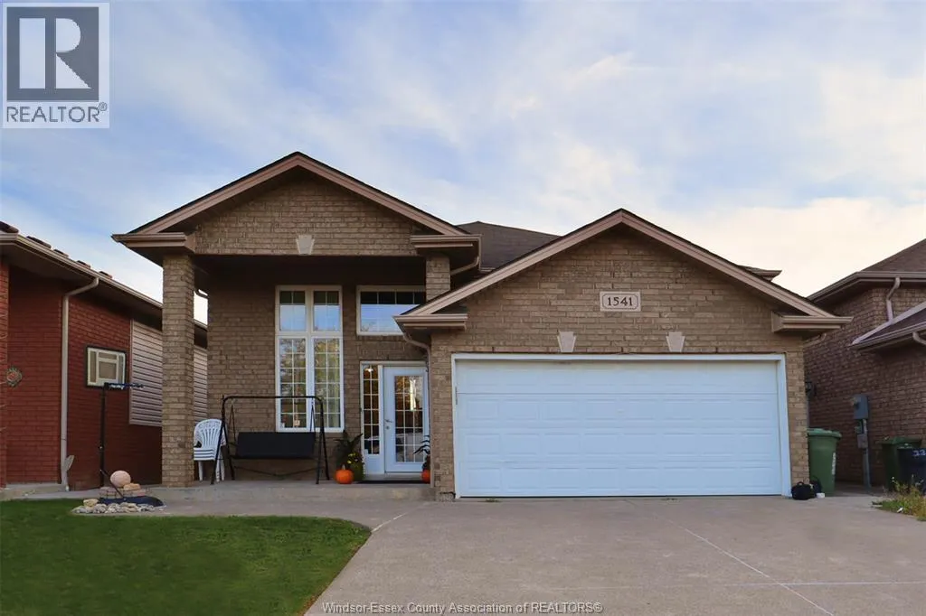 House for rent: 1541 Meridian Street, Windsor, Ontario N9G 3E5