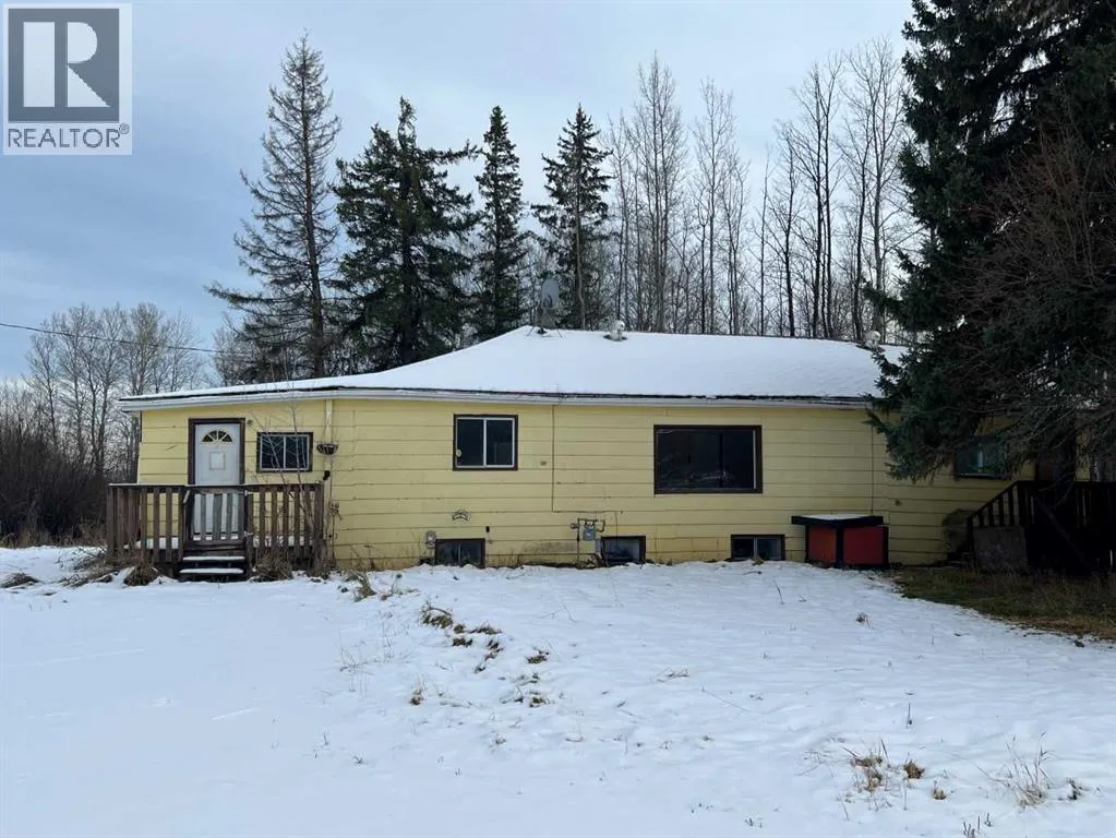 House for rent: 15420 Township Road 743a, Rural Big Lakes County, Alberta T0G 0W0