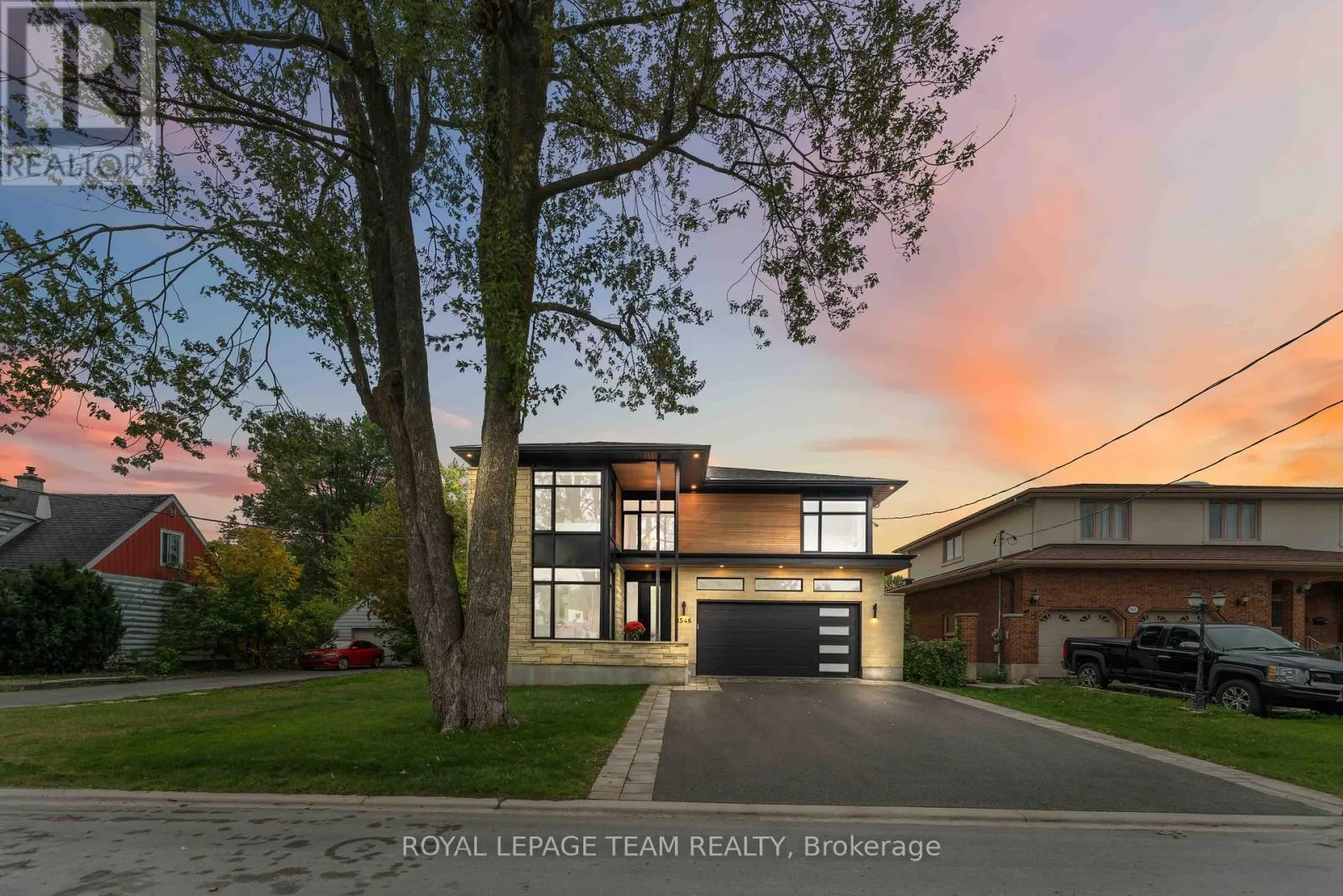 House for rent: 1546 Claymor Avenue, Ottawa, Ontario K2C 1T1