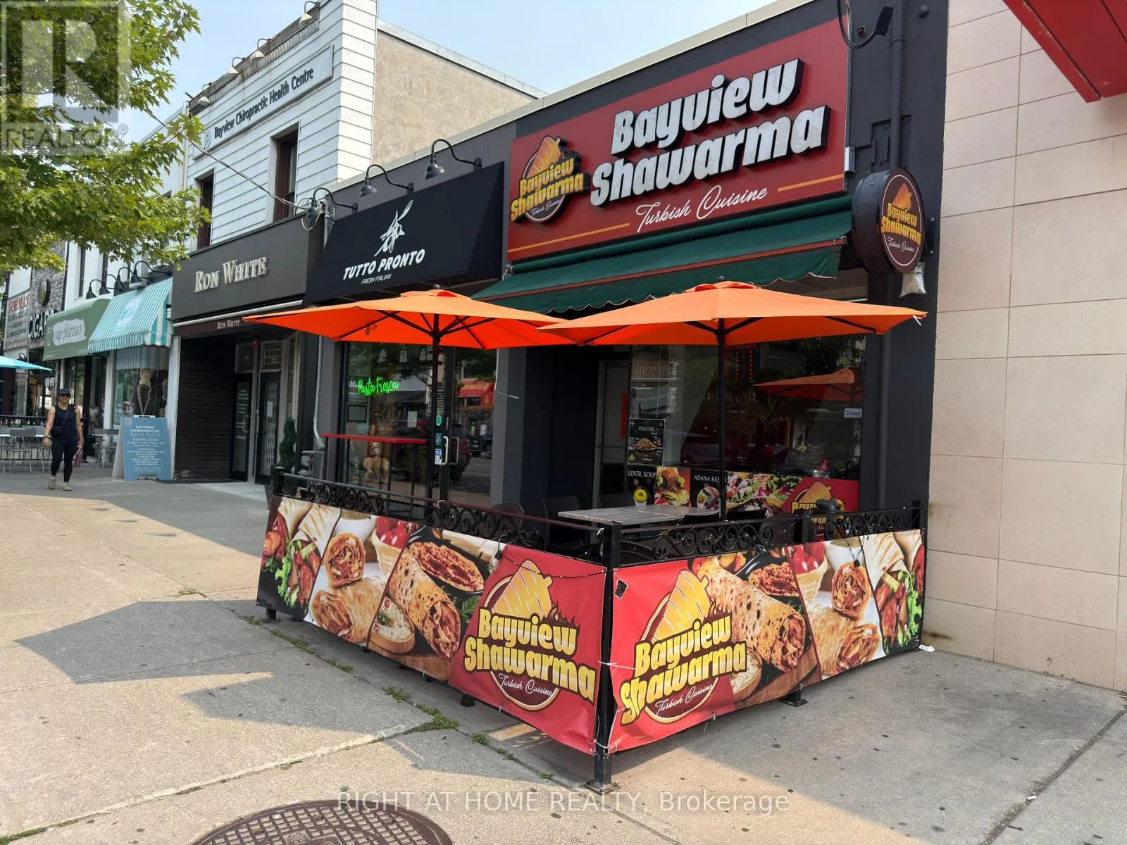 1549 Bayview Avenue, Toronto, Ontario M4G 3B5