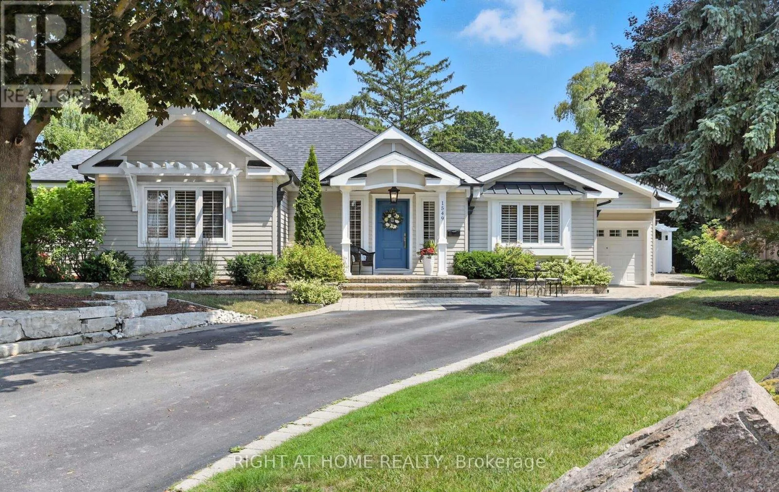 House for rent: 1549 Willowside Court, Pickering, Ontario L1W 3P5