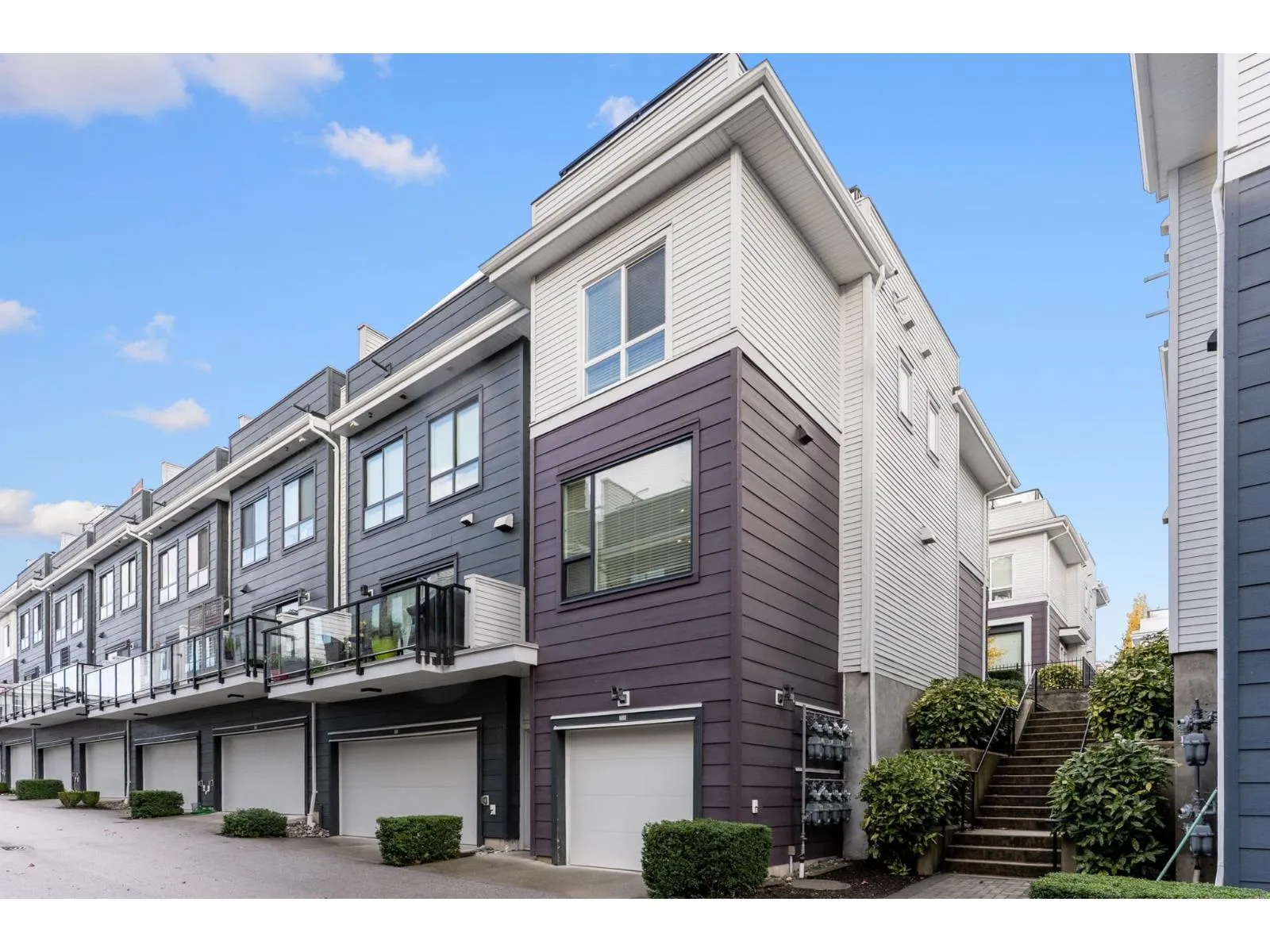 Row / Townhouse for rent: 155 2280 163 Street, Surrey, British Columbia V3Z 0S4