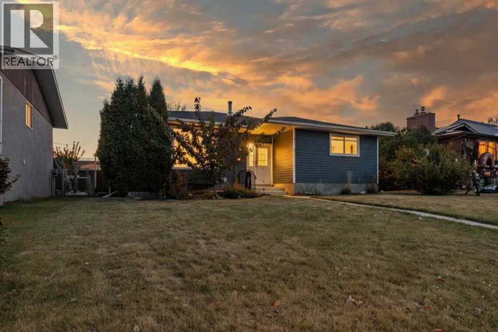 House for rent: 155 Barrett Drive, Red Deer, Alberta T4R 1H3