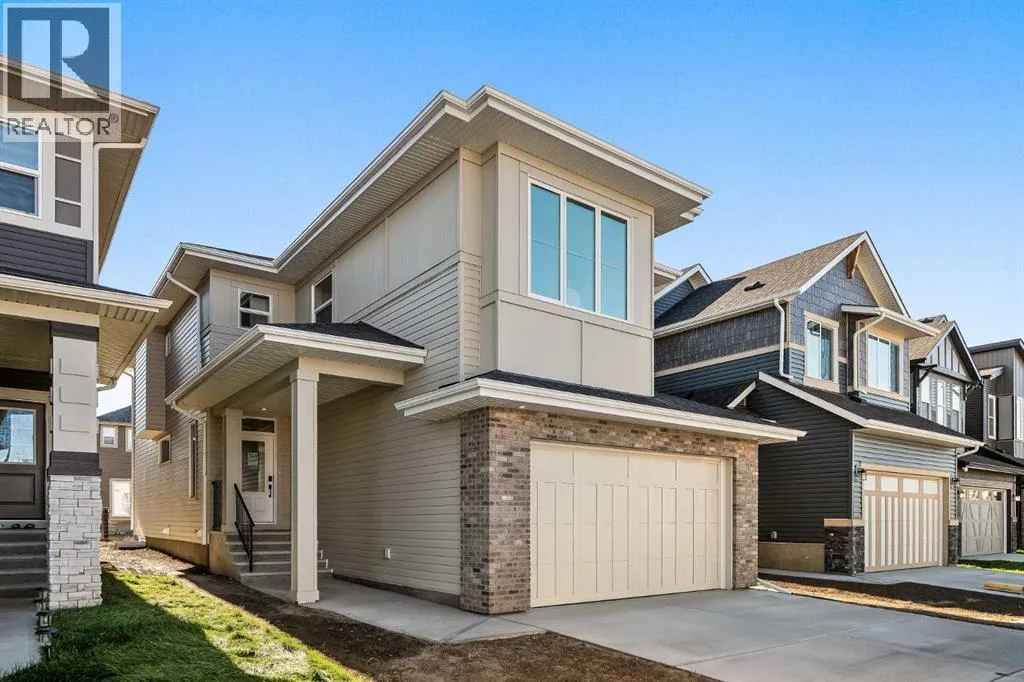 House for rent: 155 Chinook Winds Manor Sw, Airdrie, Alberta T4B 5P9