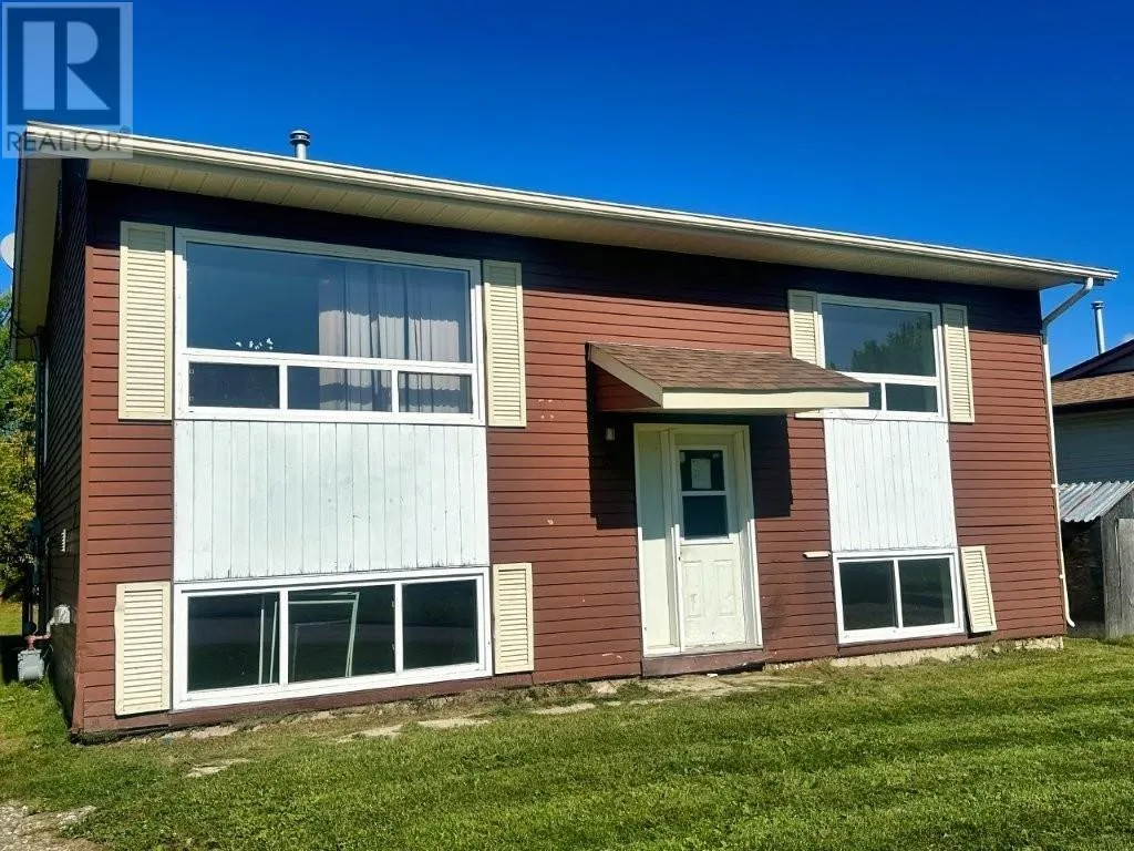 155 Harkness Street, Nipigon, Ontario P0T 2J0