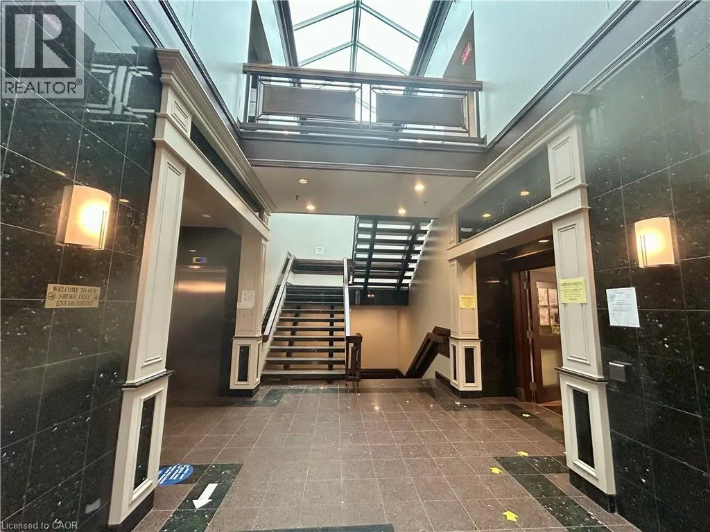 155 Main Street E Unit# 210, Grimsby, Ontario L3M 1P2