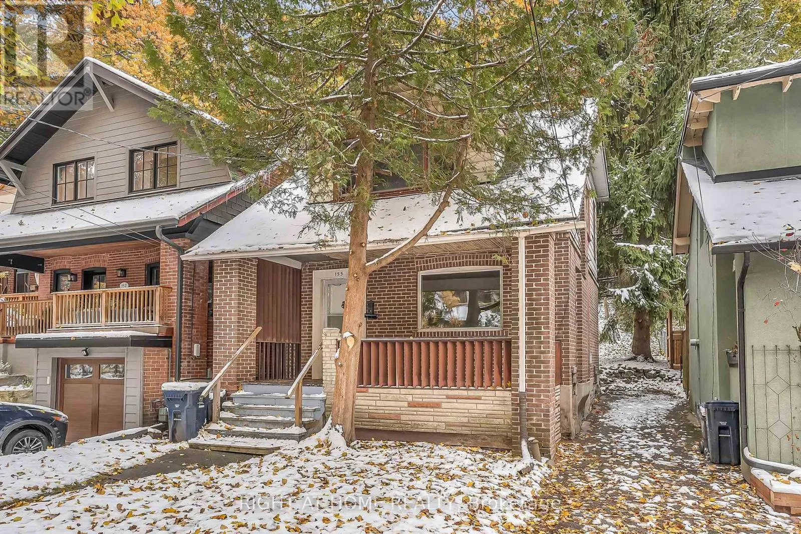 House for rent: 155 Neville Park Boulevard, Toronto, Ontario M4E 3P7