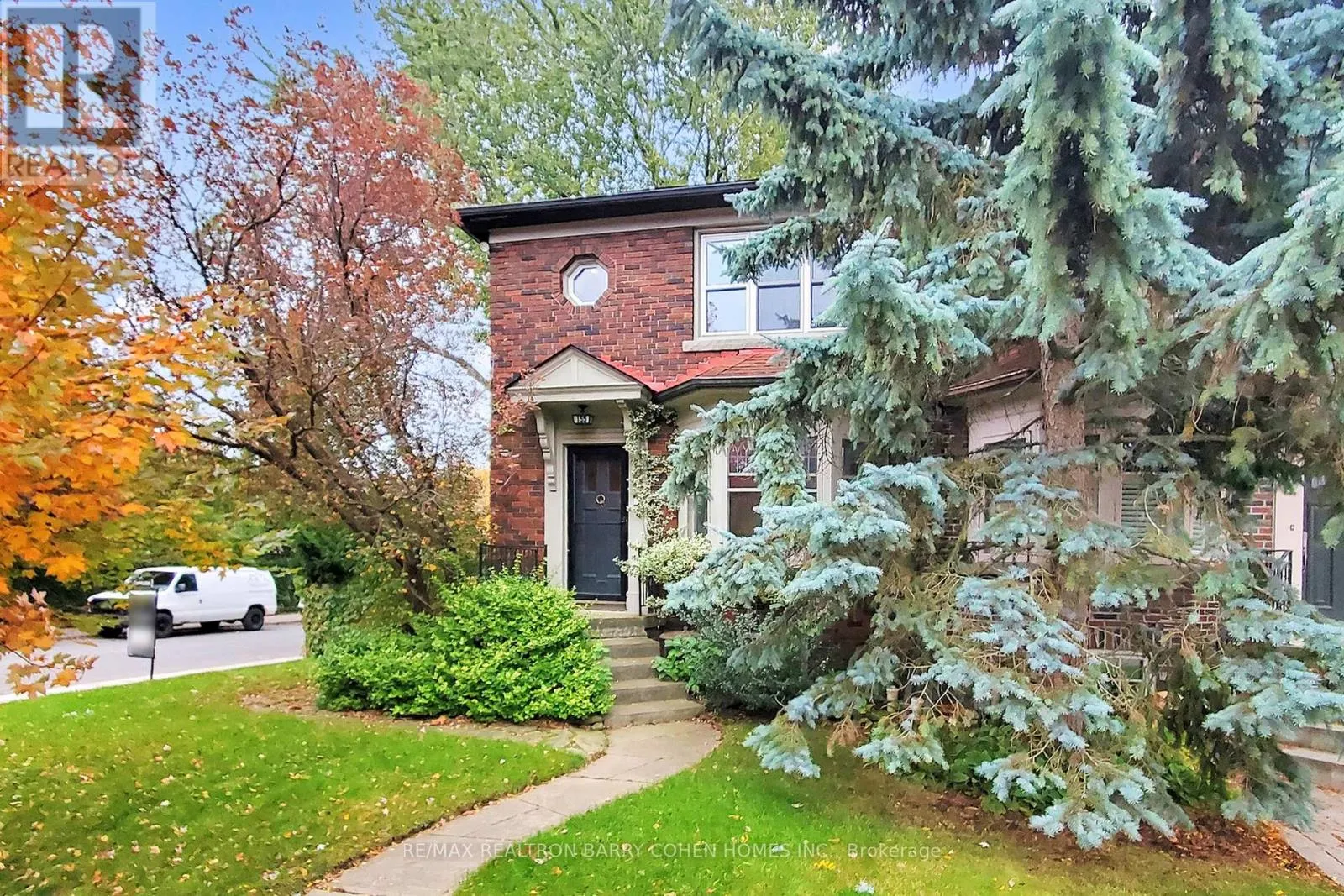 House for rent: 155 Parkhurst Boulevard, Toronto, Ontario M4G 2E8