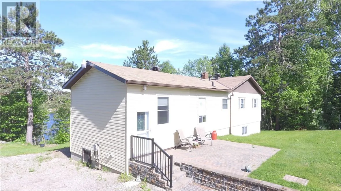 House for rent: 155 Shanty Bay Road, Monetville, Ontario P0M 2K0
