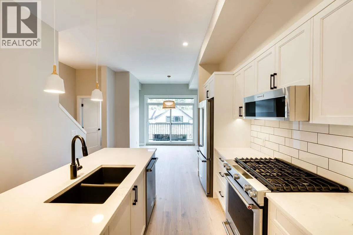 Row / Townhouse for rent: 1550 Union Road Unit# 15, Kelowna, British Columbia V1V 2W4