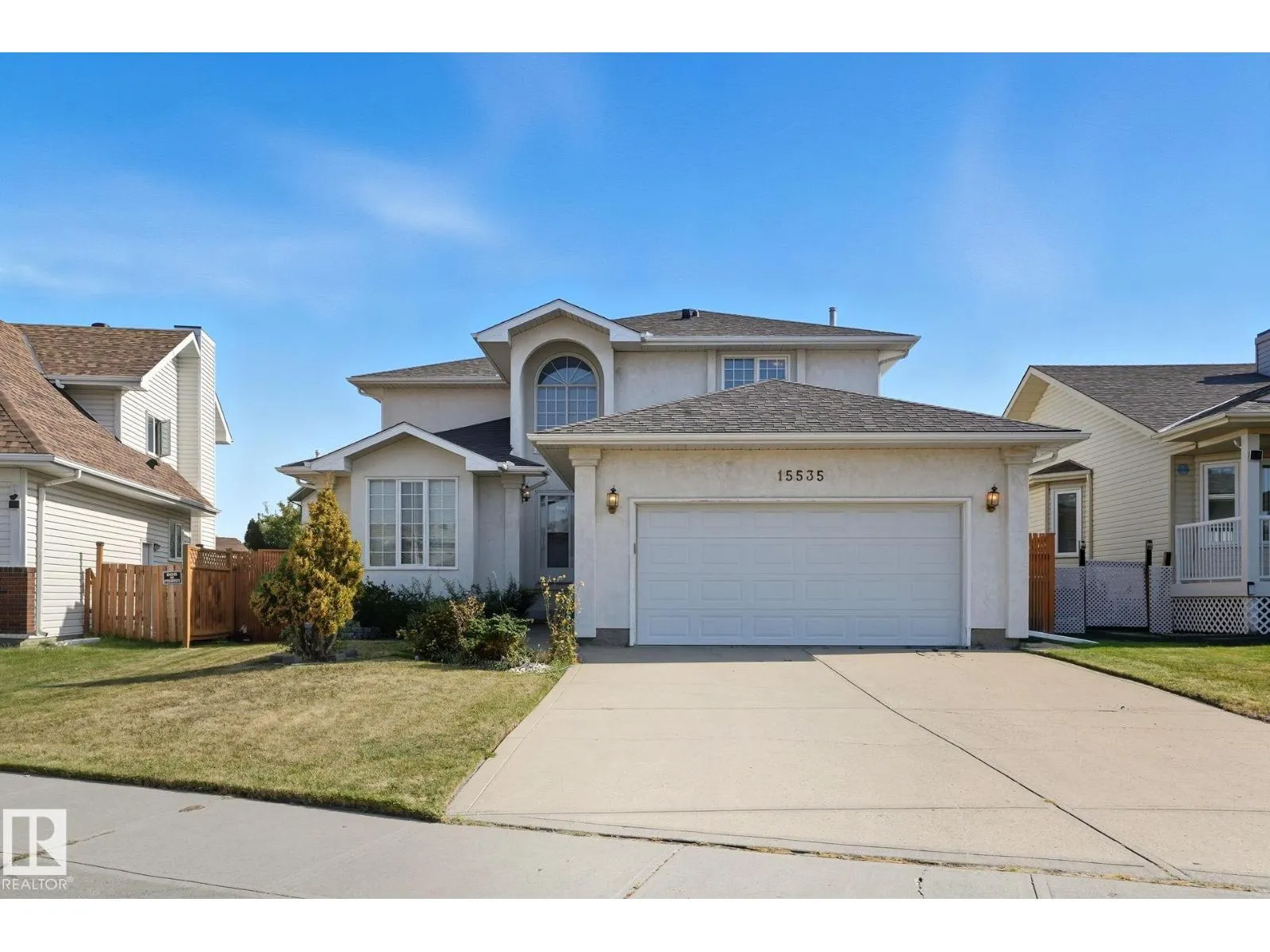 House for rent: 15535 70 St Nw, Edmonton, Alberta T5Z 2Y6