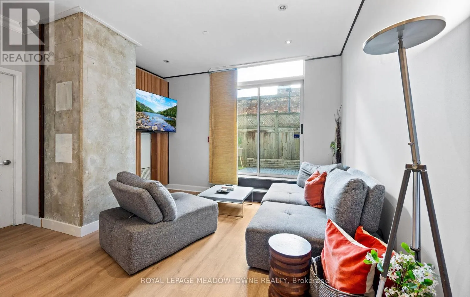 Apartment for rent: 156 - 313 Richmond Street E, Toronto, Ontario M5A 4S7