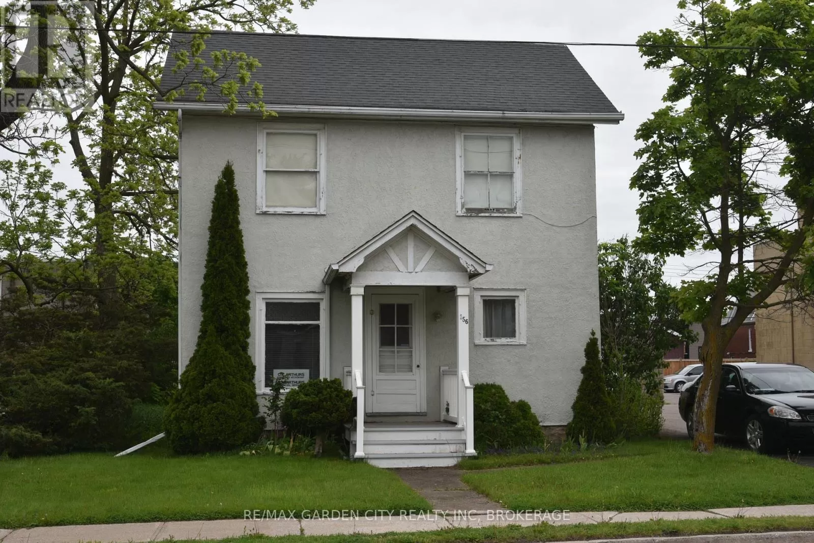 Offices for rent: 156 Division Street, Welland, Ontario L3B 4A2