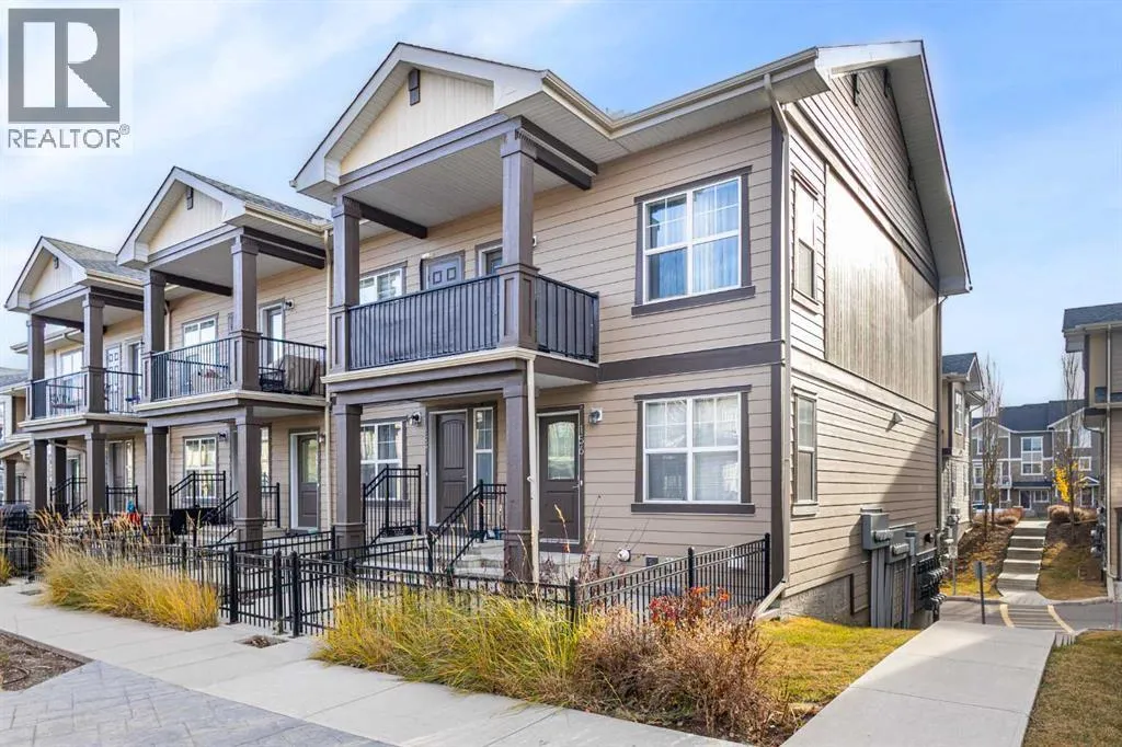 Row / Townhouse for rent: 156 Evanscrest Gardens Nw, Calgary, Alberta T3P 0S1