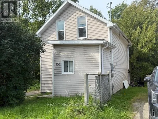 House for rent: 156 Warner Street, Timmins, Ontario P0N 1H0