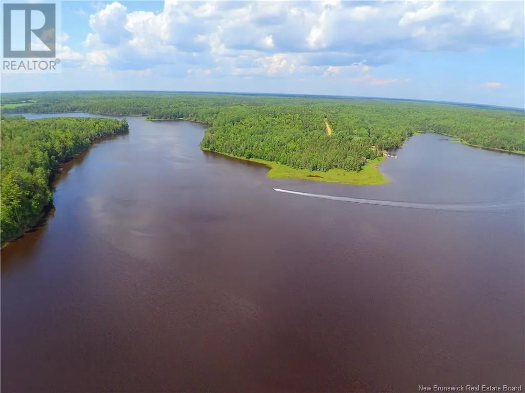 15-61 Bass River Point Road, Bass River, New Brunswick E4T 1J3