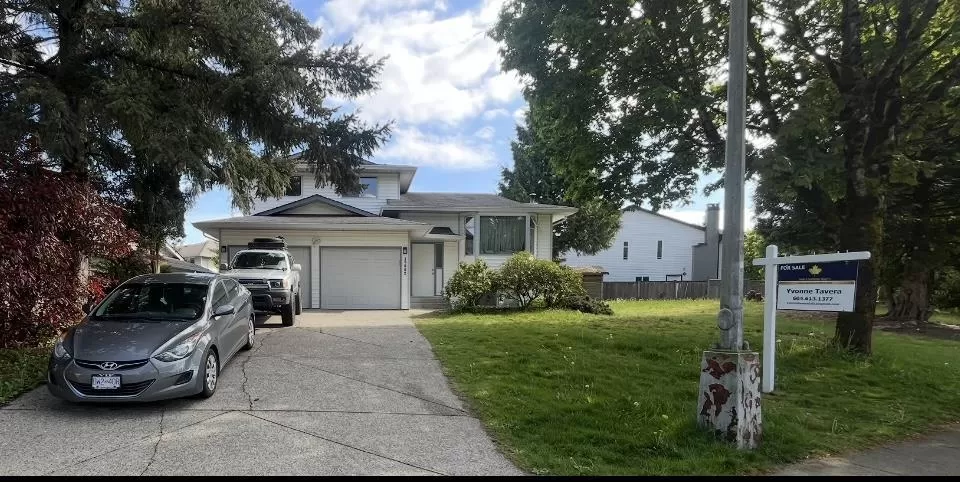 House for rent: 15662 91a Avenue, Surrey, British Columbia V4N 2X5