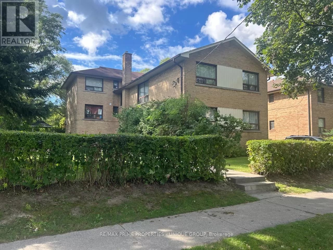 Other for rent: 157 Berry Road, Toronto, Ontario M8Y 1W4