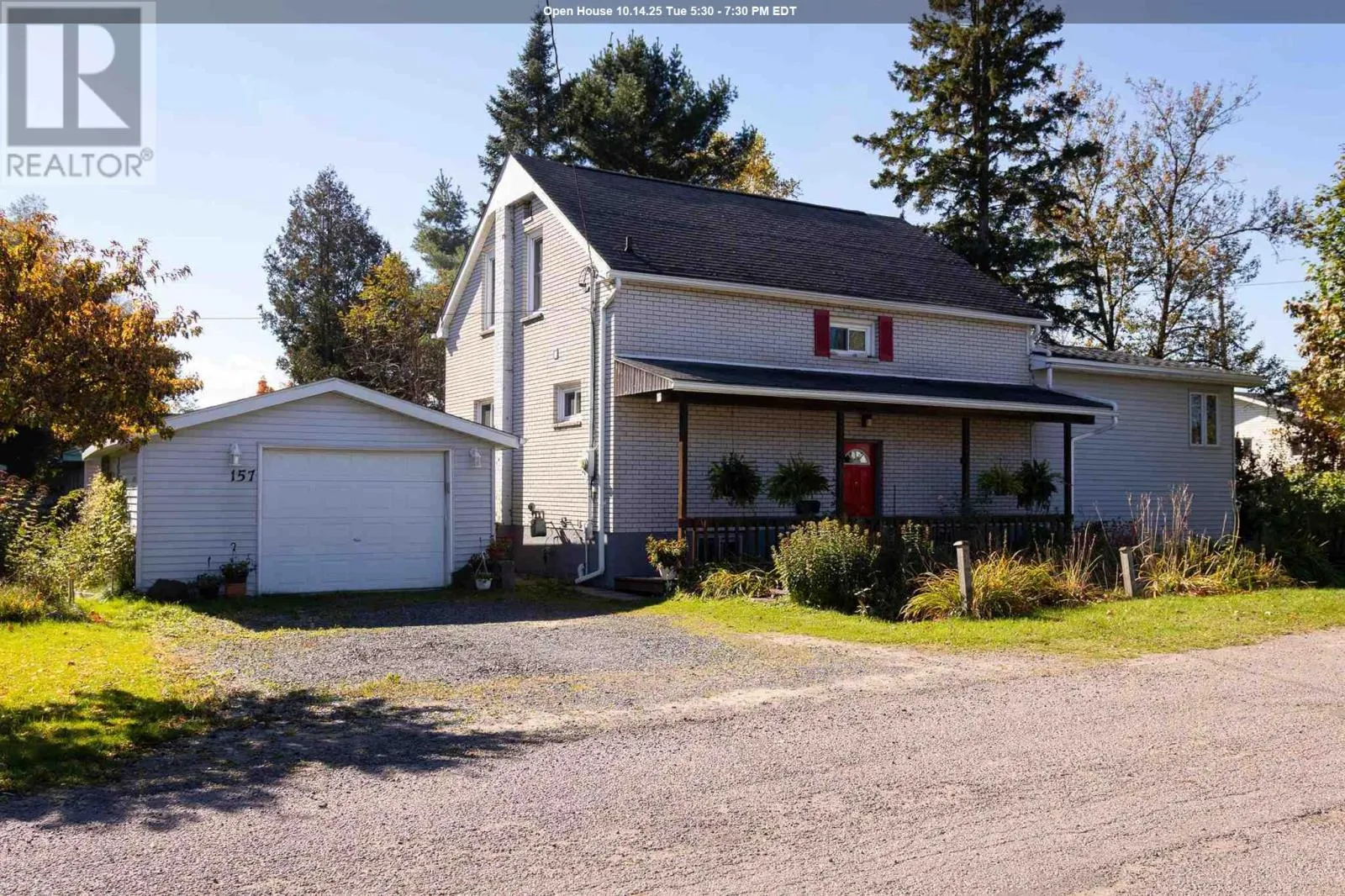 157 East Balfour St, Sault Ste. Marie, Ontario P6C 1X7